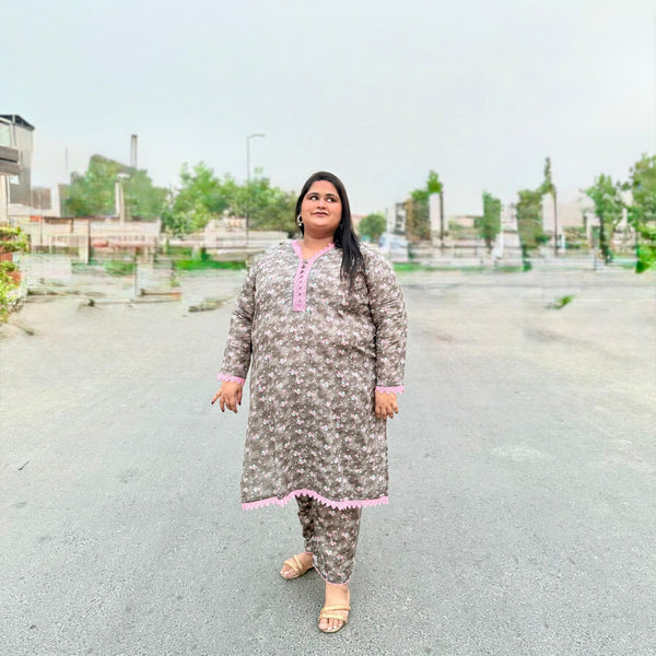 Blush Bloom – Plus Size Stitched Suit with Pink Lace (2PC) PSW-9494