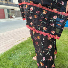 Midnight Bloom – Plus Size Stitched Floral Suit (2PC) PSW-9495