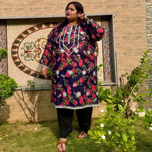 Rose Noir – Plus Size Black Chikankari Floral Kurti For Curvy Women PSW-9628