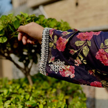 Rose Noir – Plus Size Black Chikankari Floral Kurti For Curvy Women PSW-9628